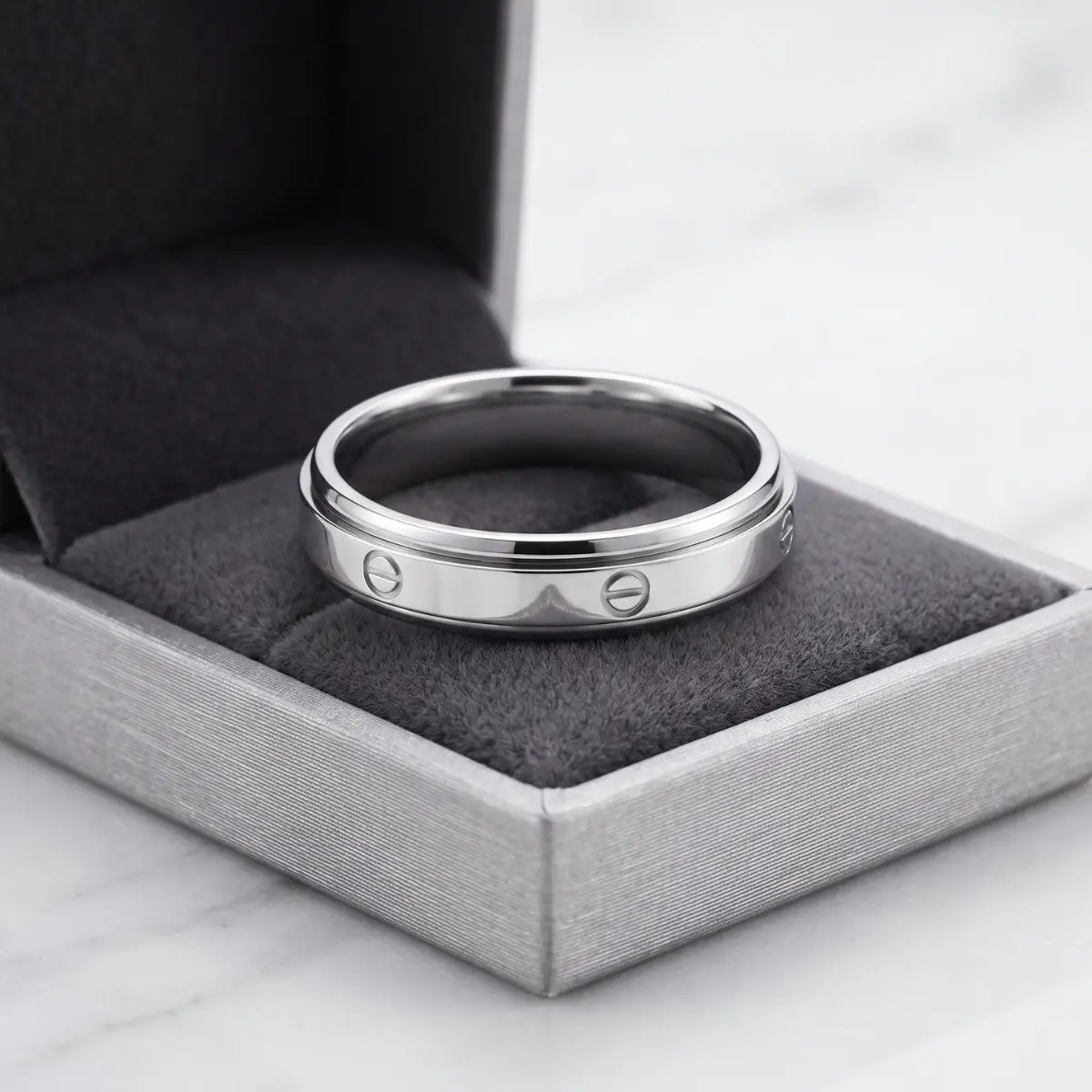 925 Sterling Silver Timeless Design With A Modern Edge Band For Men And Women